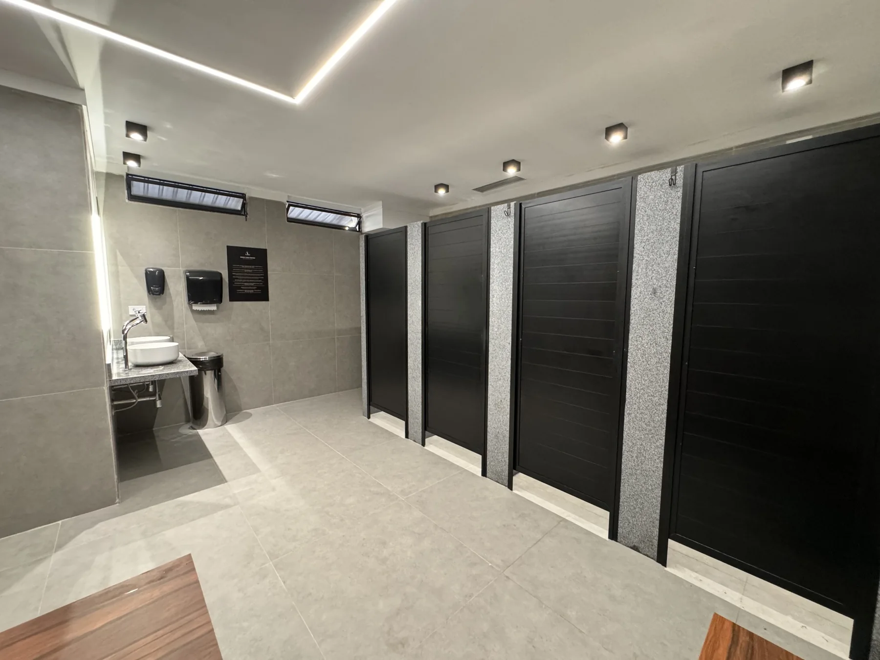 Restrooms — Alliance Santos
